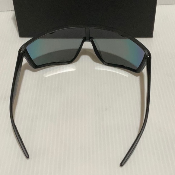 Prada Men’s sunglasses sps 09u dg0-9q1 matte black frame made in Italy - Picture 4 of 8